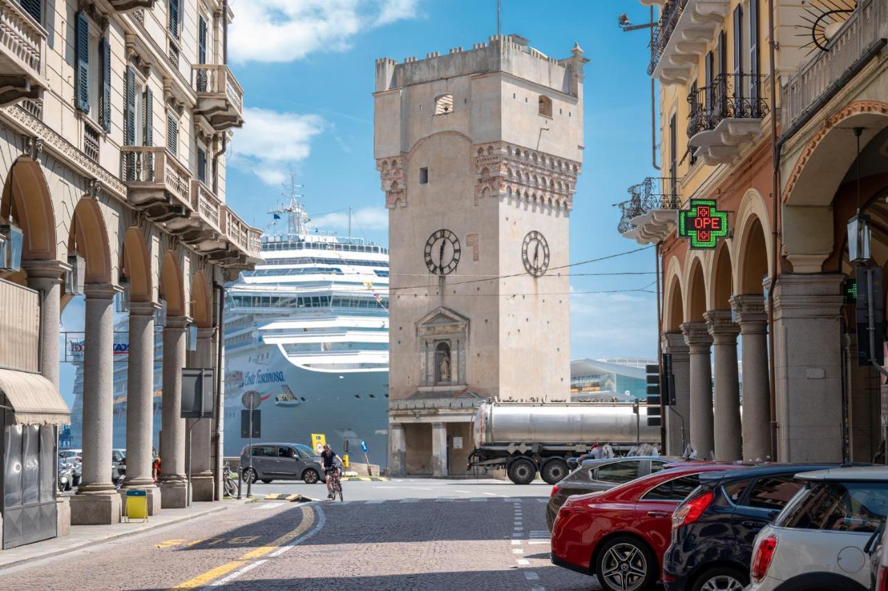 Luxury Savona Cruises At 1 Min Wifi - Free Park Apartment Exterior foto